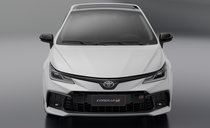 2 Toyota Corolla GR-Sport Exterior