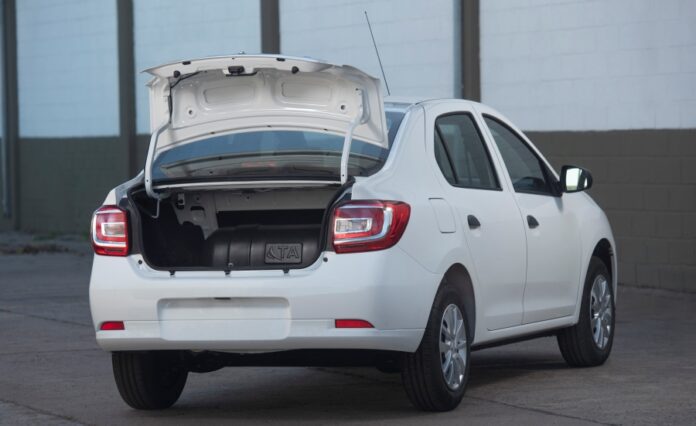 Renault Logan a GNC 3
