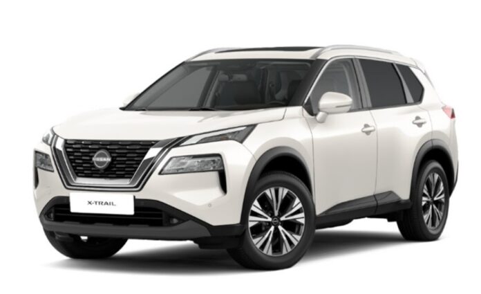 X-Trail Advance desde afuera