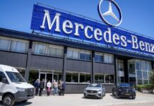 Mercedes-Benz estrenó su Centro de Visitas en Virrey del Pino