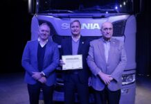 Scania entrega un nuevo camión escuela a la FPT