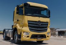 Mercedes-Benz Camiones y Buses acompaña la zafra azucarera
